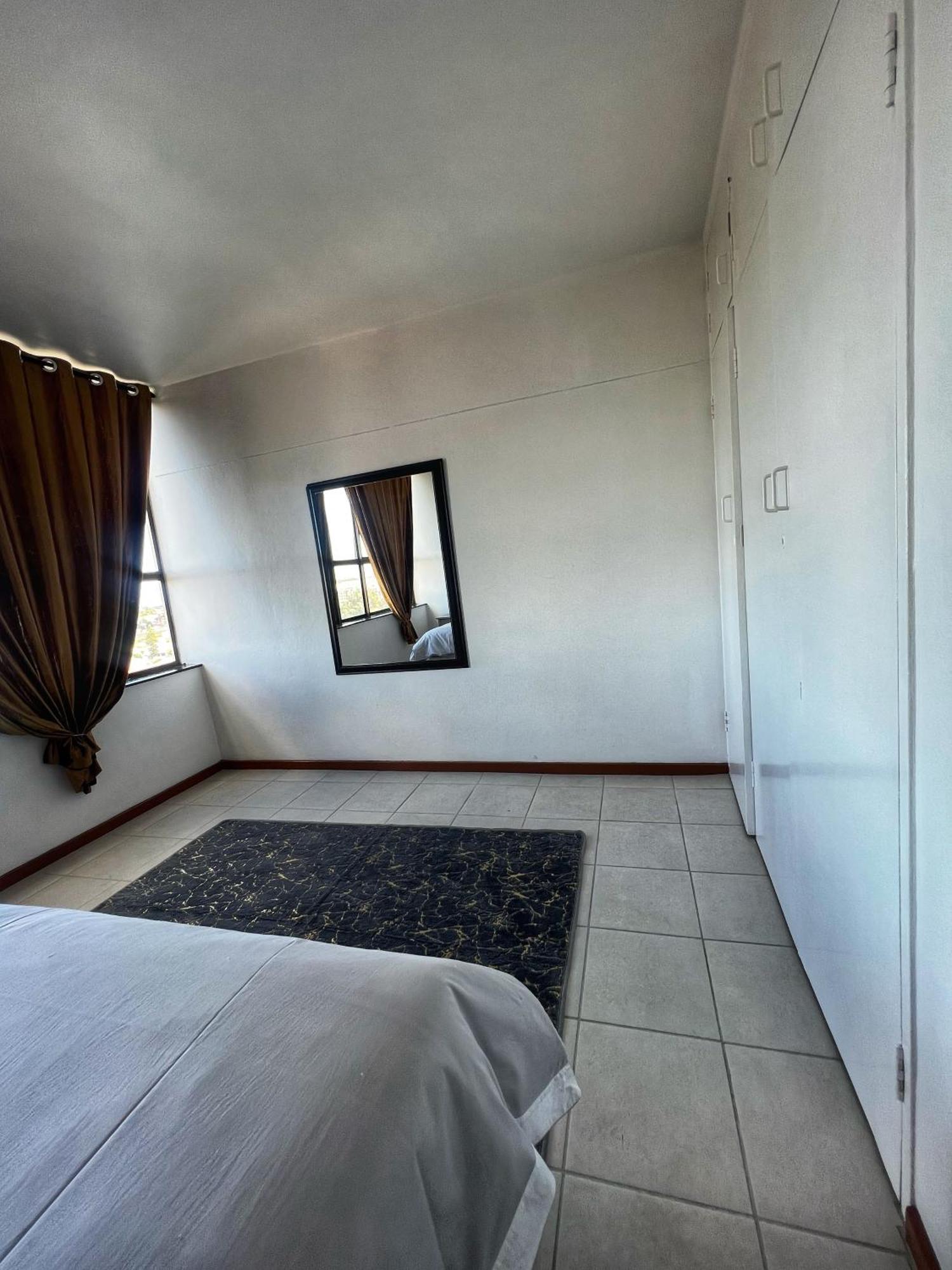 Apartment With Me